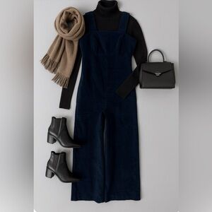 Boho 70ās Inspired Velvet Navy Jumpsuit